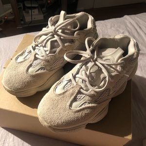 Yeezy 500 (Blush) size US 5 (men)